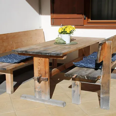 Geissanger, Daire Tux